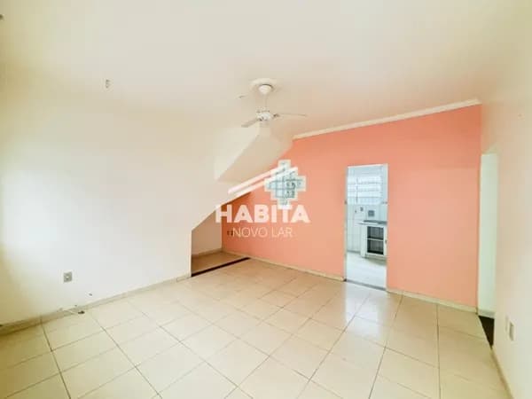 Apartamento Térreo com Quintal Lateral – 2 dorm - Marapé, Santos