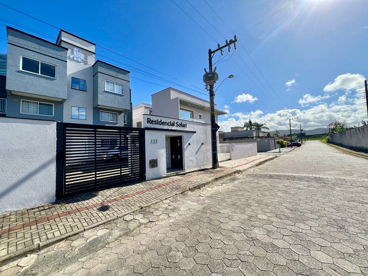 Apartamento mobiliado, 340m da praia, pronto pra aproveitar!!