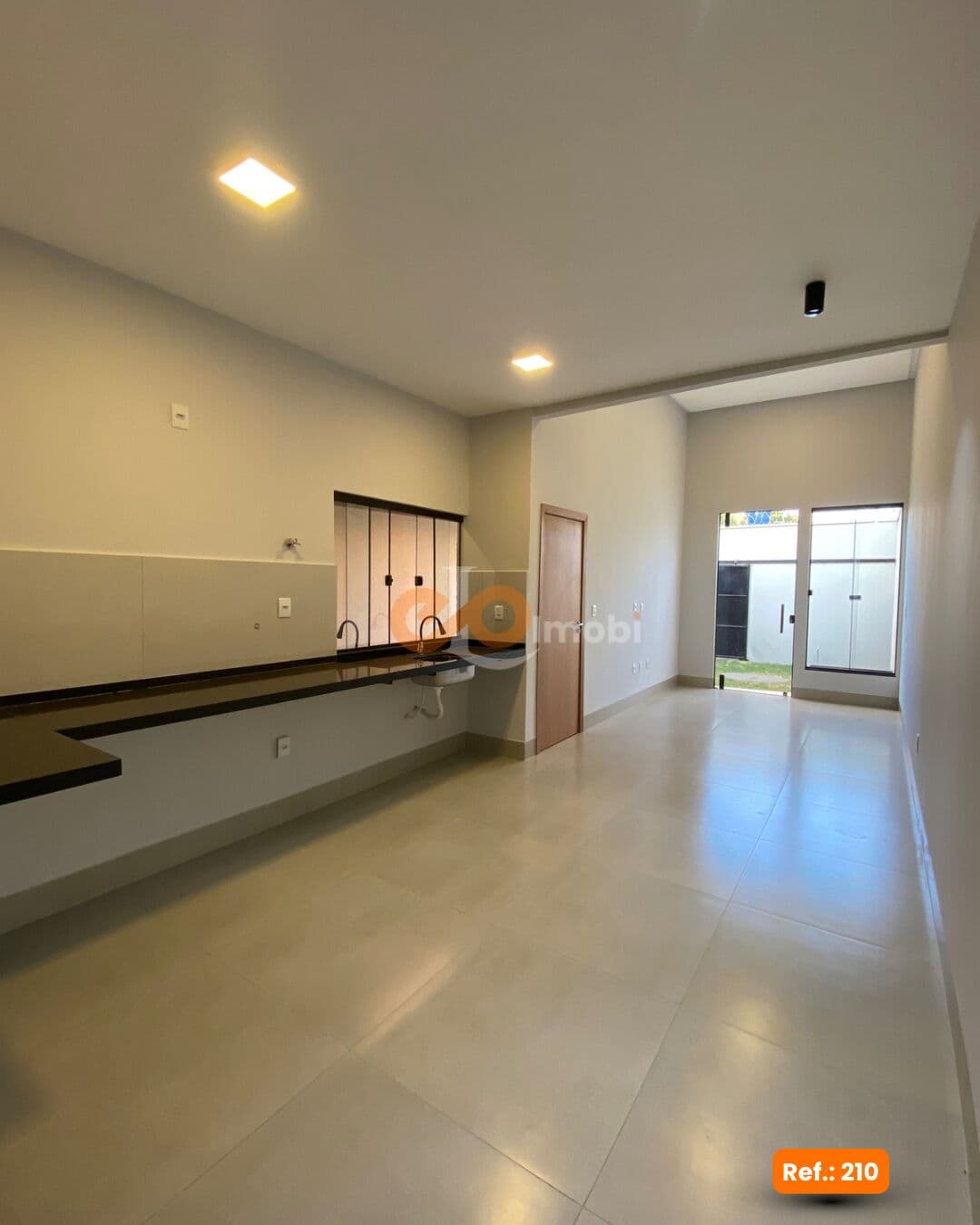 Casa de 3/4 na entrada da cidade