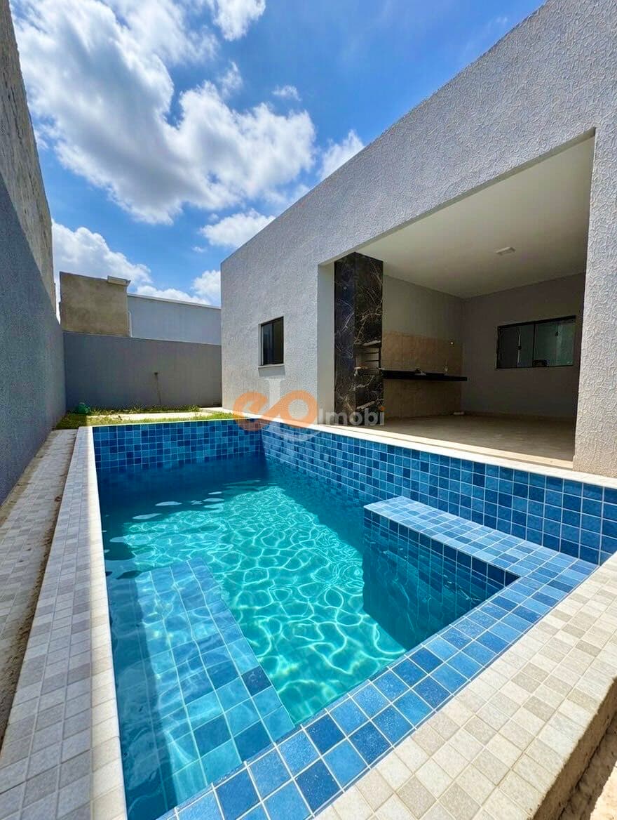Casa Alto padrão sozinha no lote + Piscina
