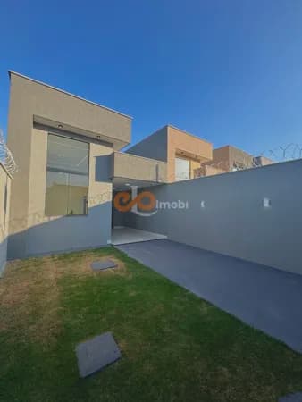 Casa em Senador Canedo - Residencial Ravena
