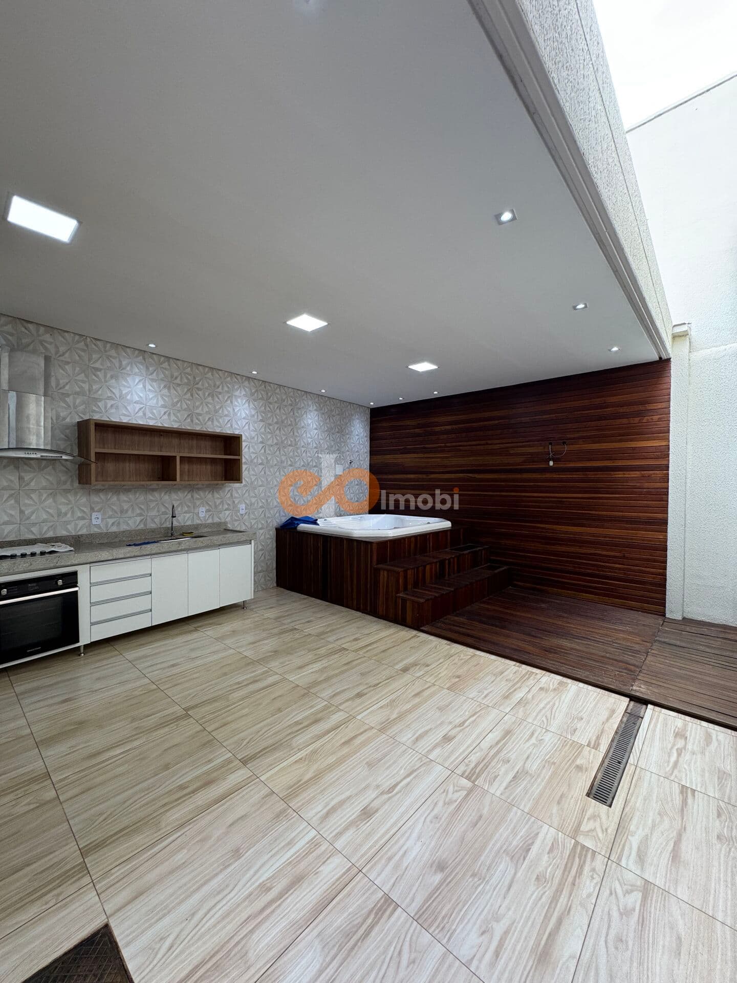 Casa de alto padrão em Condomínio