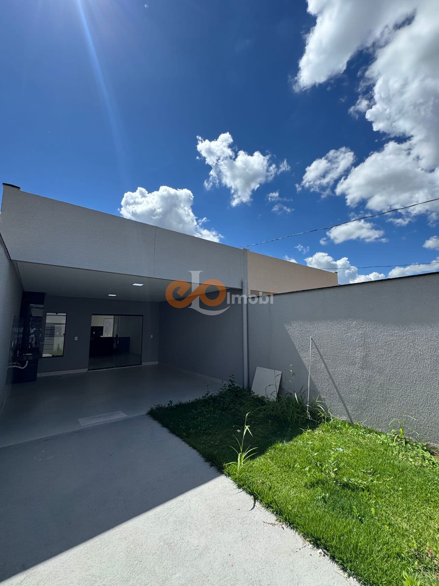 Casa de 3/4 com entrada facilitada