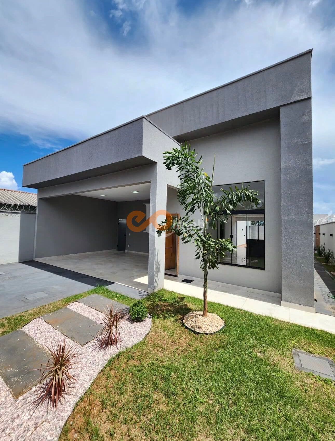 Casa Alto Padrão sozinha no lote com lazer completo