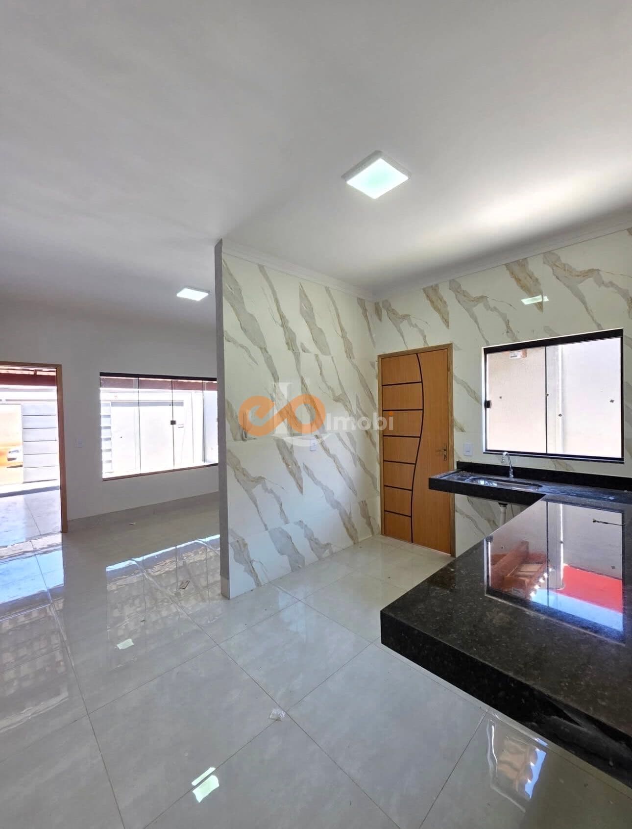 Casa de 3/4 próximo ao centro com ar$6.800 de entrada