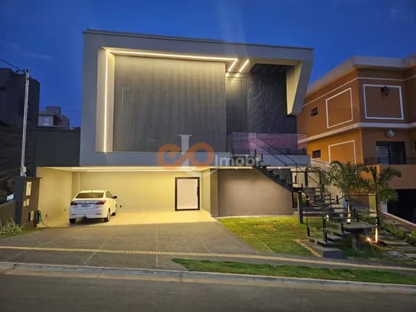 Casa de Condomínio em Senador Canedo - Jardins Bolonha