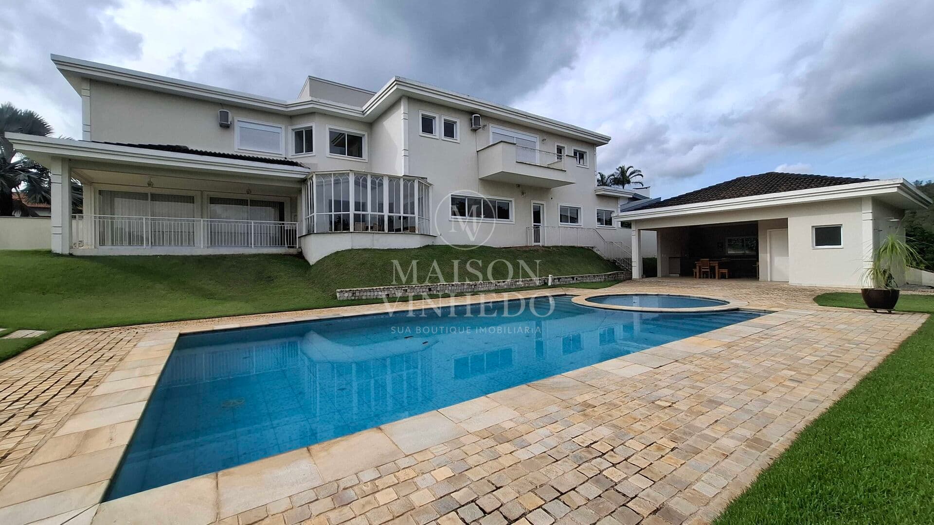 Casa em Condomínio a venda