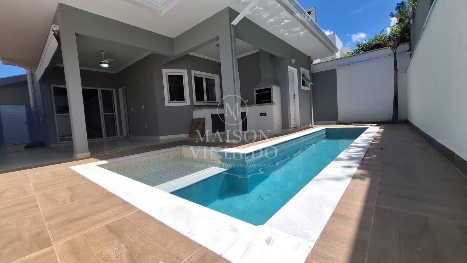 Casa em Condomínio a venda