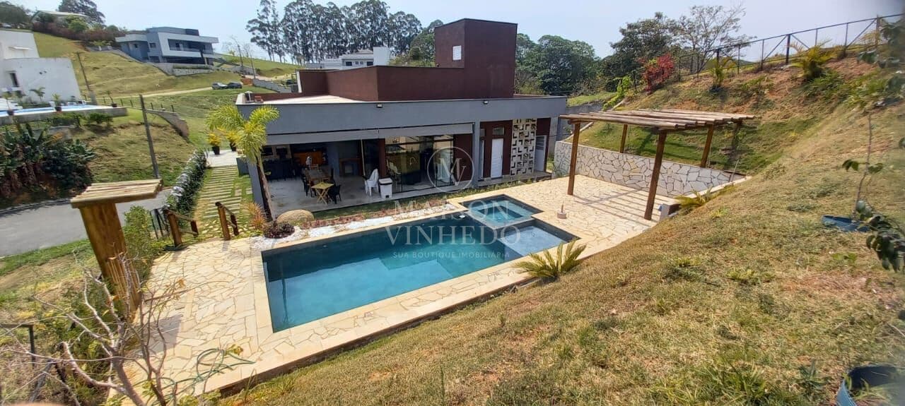 Casa em Condomínio a venda