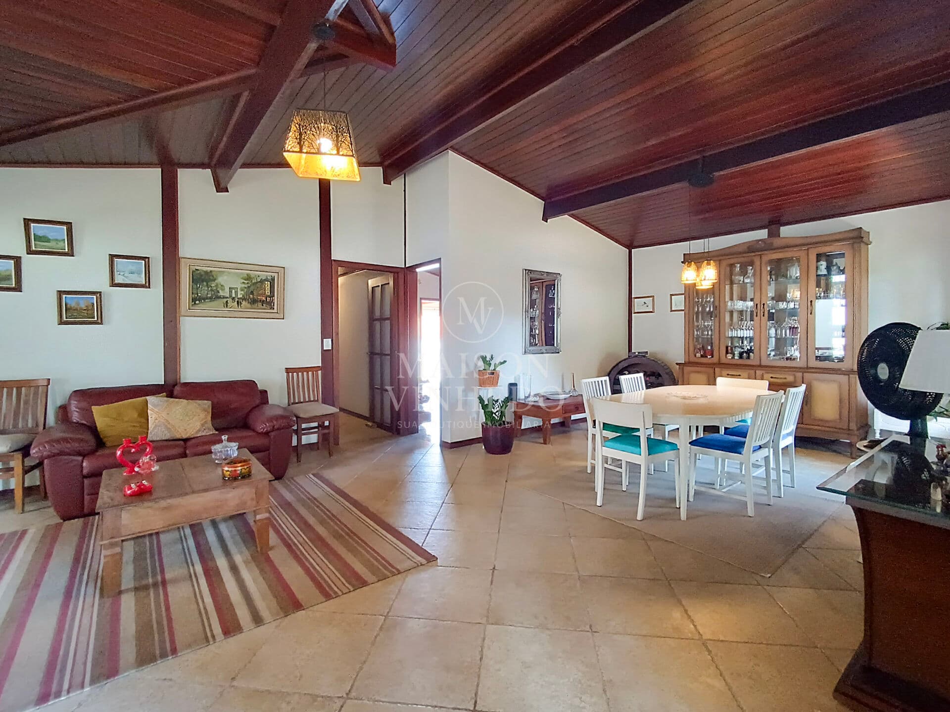 Casa em Condomínio a venda