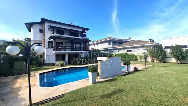 Casa em Condomínio a venda