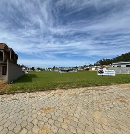 Terreno em Loteamento com 450m² lote 06 quadra S