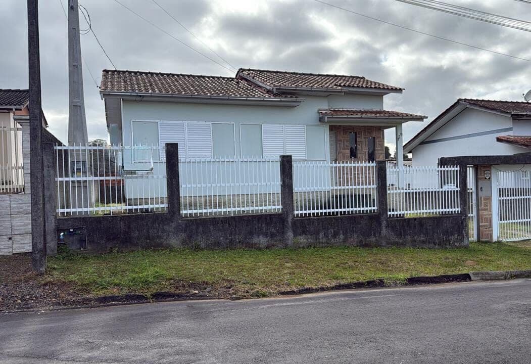 Casa de Alvenaria no bairro Metropol
