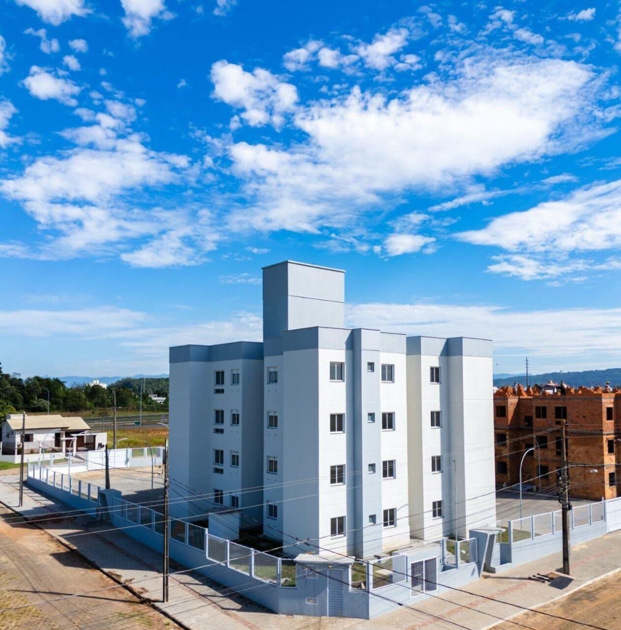 Apartamentos de 02 ou 03 dormitórios