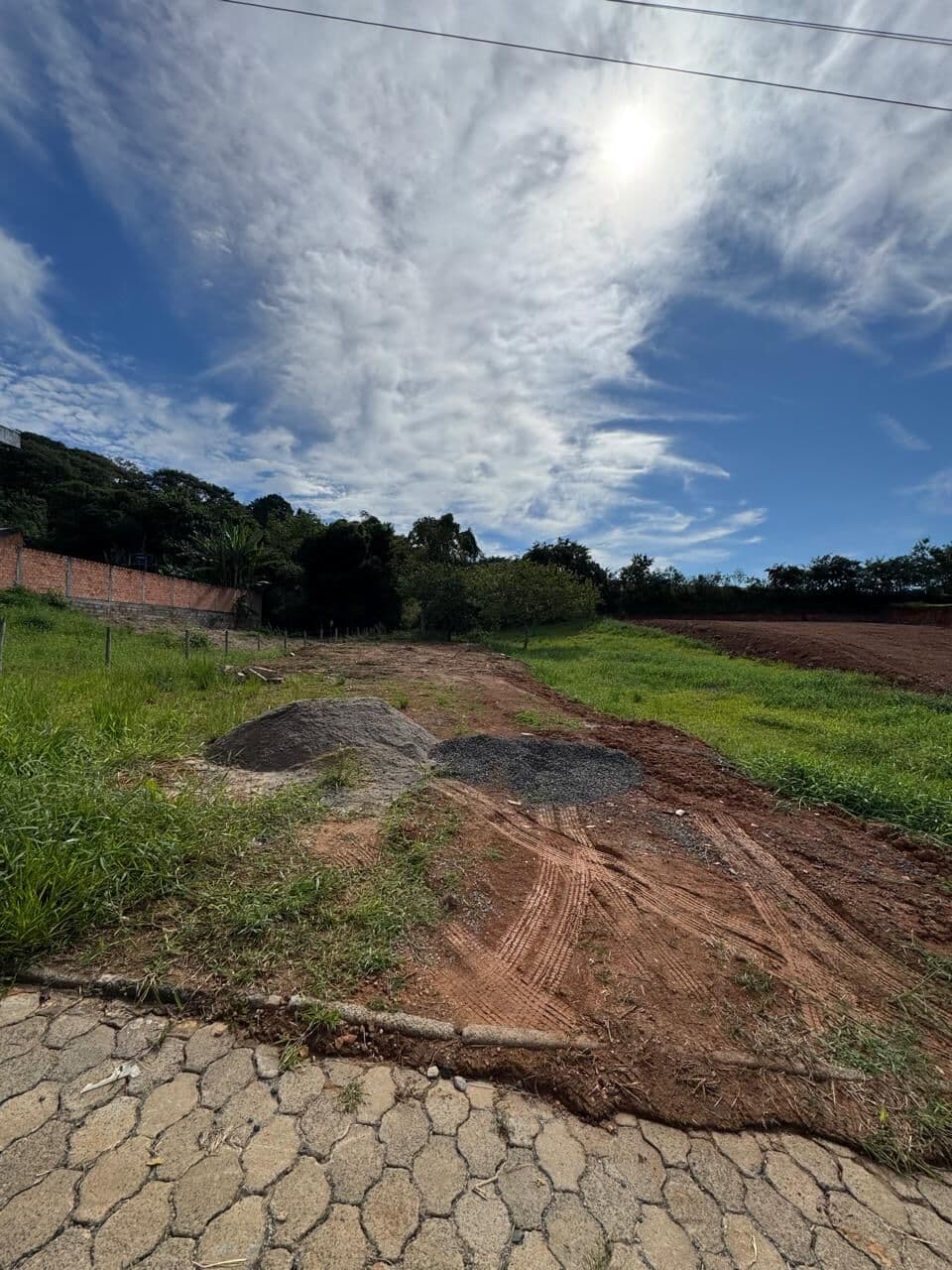 Terreno de boa metragem 540m² em Loteamento em crescimento