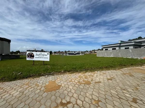 Terreno em Loteamento com 450m² lote 05 quadra S