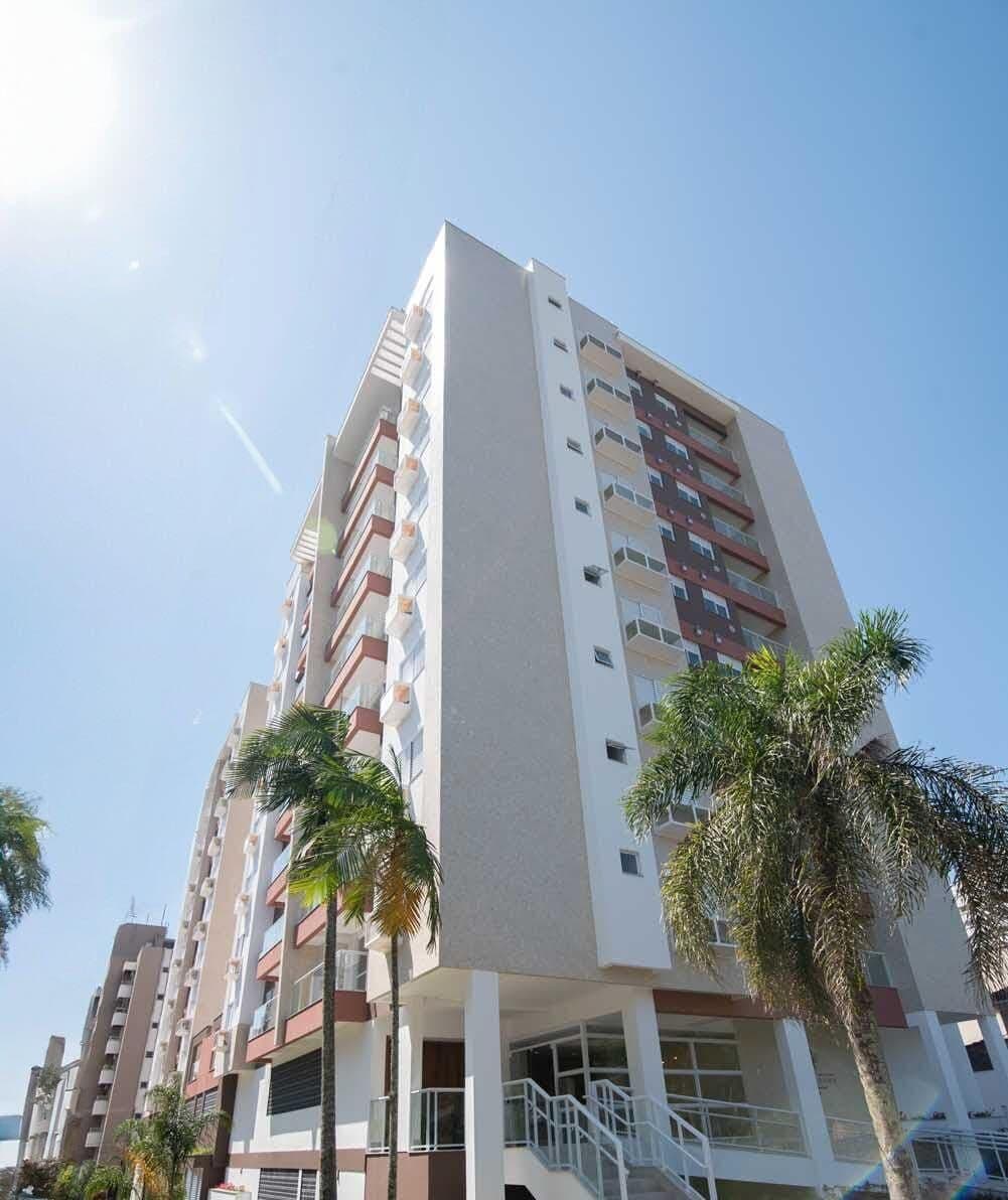 Apartamento no 9° andar no bairro Comerciário