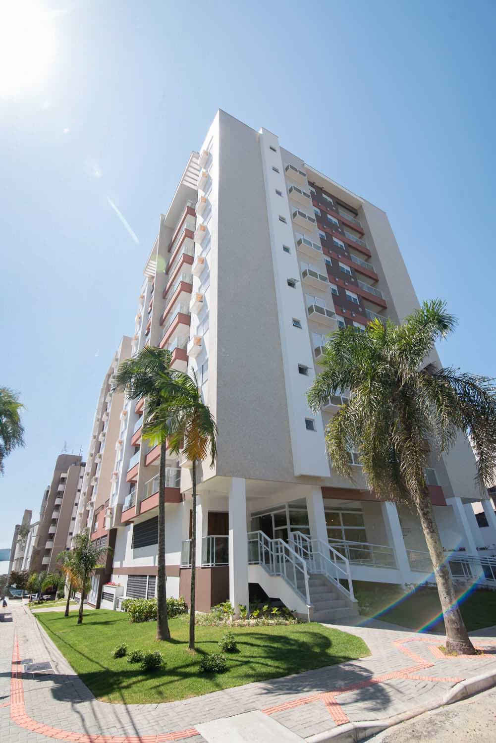 Apartamento no 9° andar no bairro Comerciário