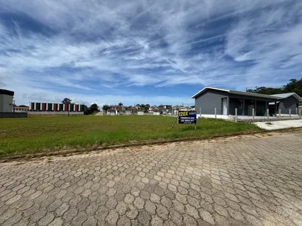Terreno em Loteamento com 450m² lote 04 quadra M