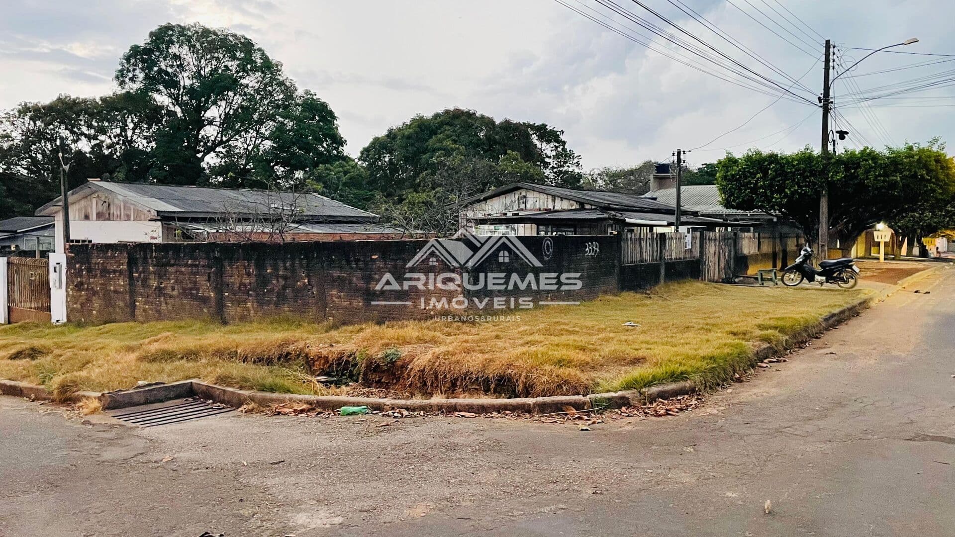 🏡 Terreno à Venda – 15x30 em Localização Privilegiada