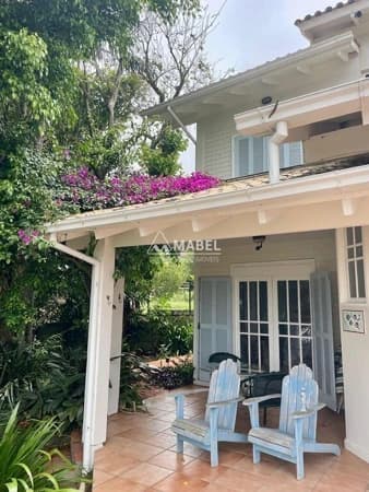 Casa com Vista para o Mar em Garopaba/SC