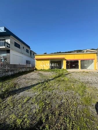 Sala Comercial no Principal Acesso ao Centro de Garopaba