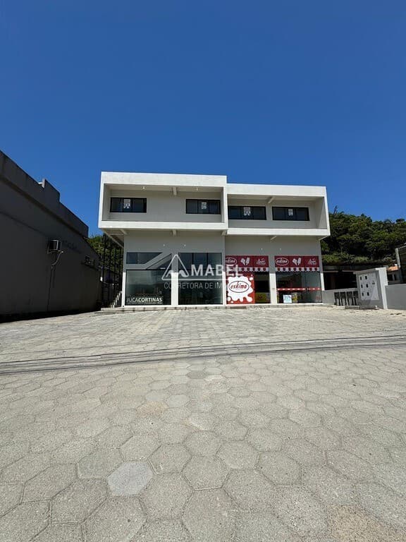 Sala para alugar no bairro Palhocinha em Garopaba/SC