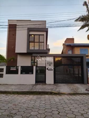 Sobrado 2 dorm no Centro, Garopaba/SC