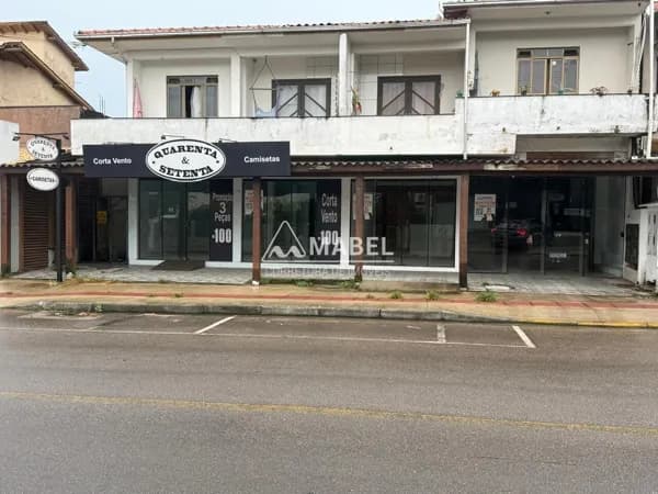 Sala Comercial Térrea para Locação – Centro de Garopaba/SC