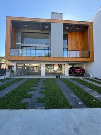 Sala à venda no bairro Centro em Garopaba/SC