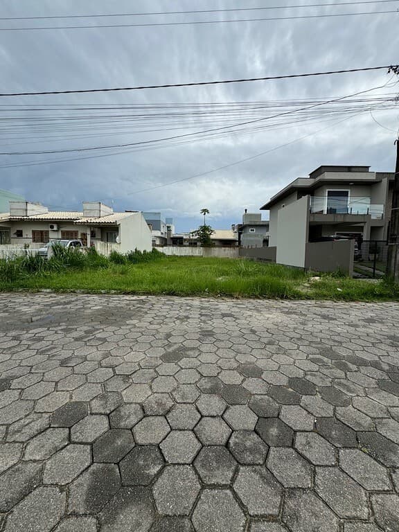Terreno à venda no bairro Palhocinha em Garopaba/SC