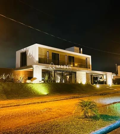 Sobrado à venda no bairro Palhocinha em Garopaba/SC