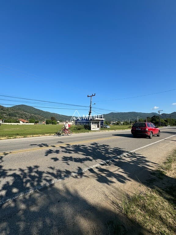 Terreno à venda no bairro Encantada em Garopaba/SC