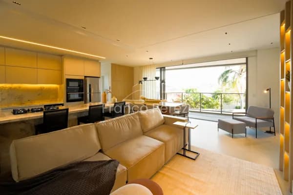 Apartamento 3 suítes decorado à venda no Bom Retiro em Curitiba – 157 m² e 2 vagas