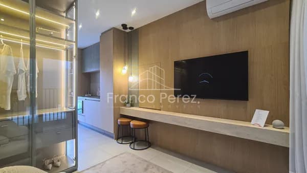 Apartamentos e studios à venda no Centro de Curitiba – unidades compactas e modernas próximas ao Passeio Público