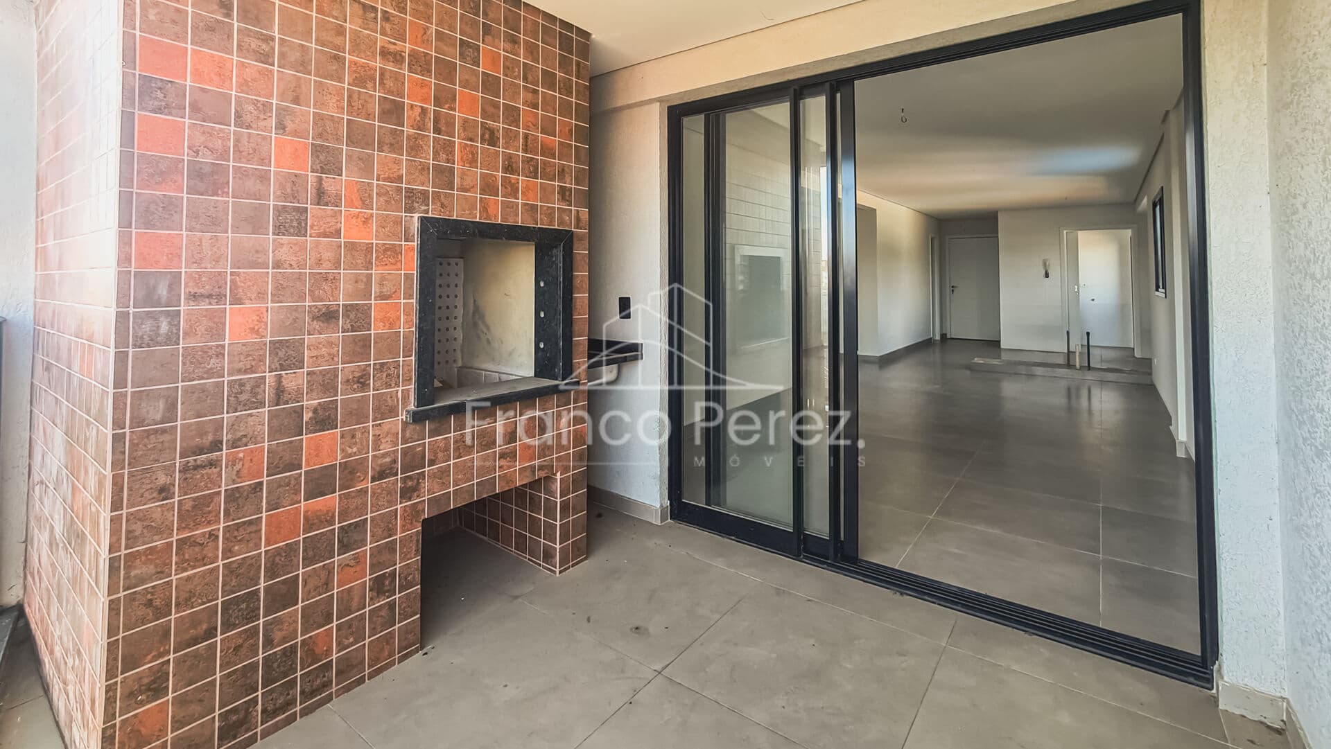 Apartamento com 3 quartos e varanda gourmet à venda no Boa Vista em Curitiba