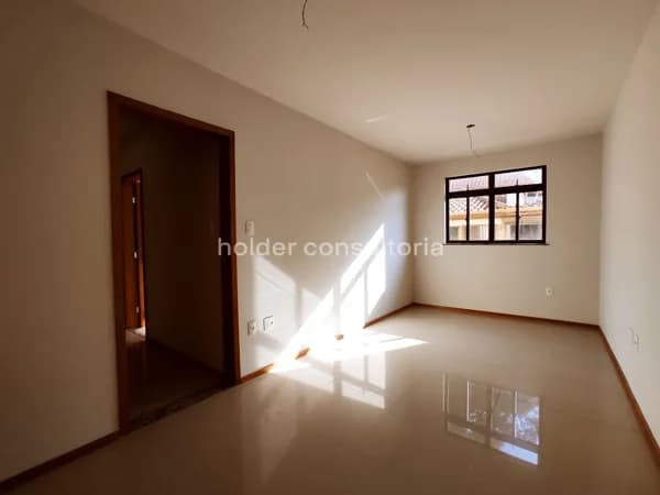 Apartamento em Santa Helena, Juiz de Fora/MG