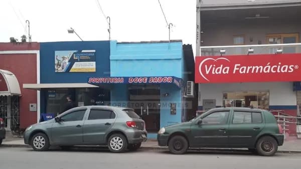 Prédio/Edifício Inteiro em São Lourenço do Sul - Centro