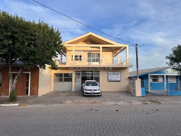 Prédio Comercial e Residencial