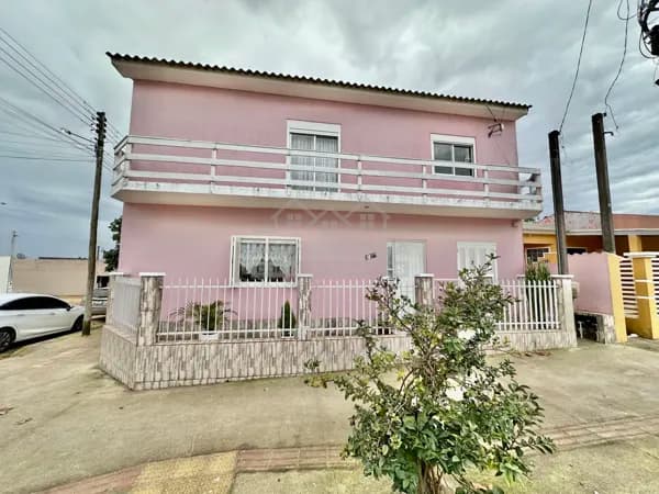 Sobrado em São Lourenço do Sul - Medianeira