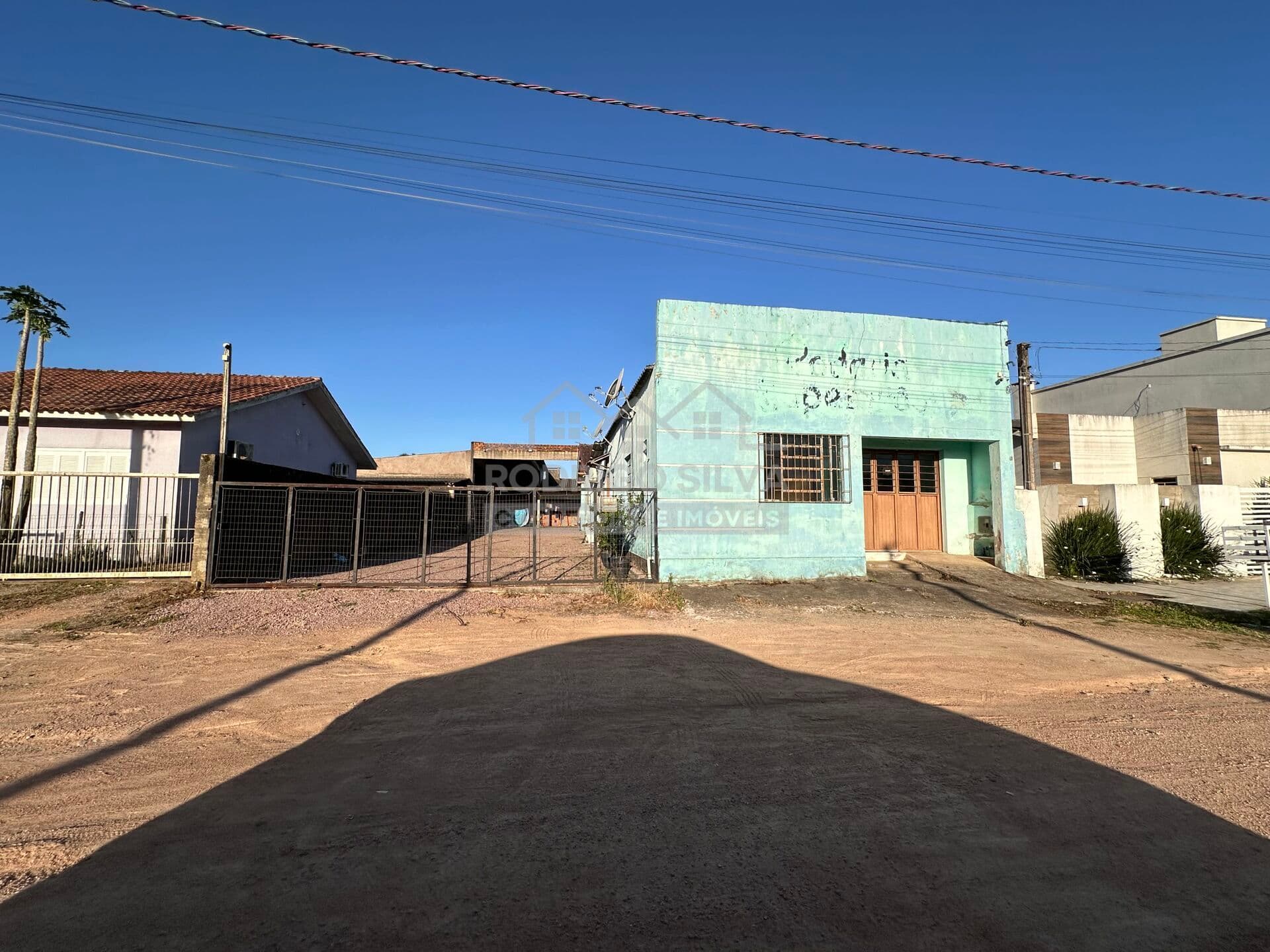 Prédio Comercial e Residencial