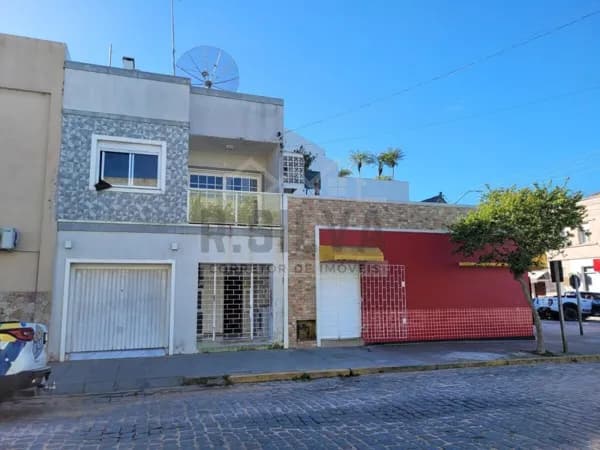 Prédio/Edifício Inteiro em São Lourenço do Sul - Centro