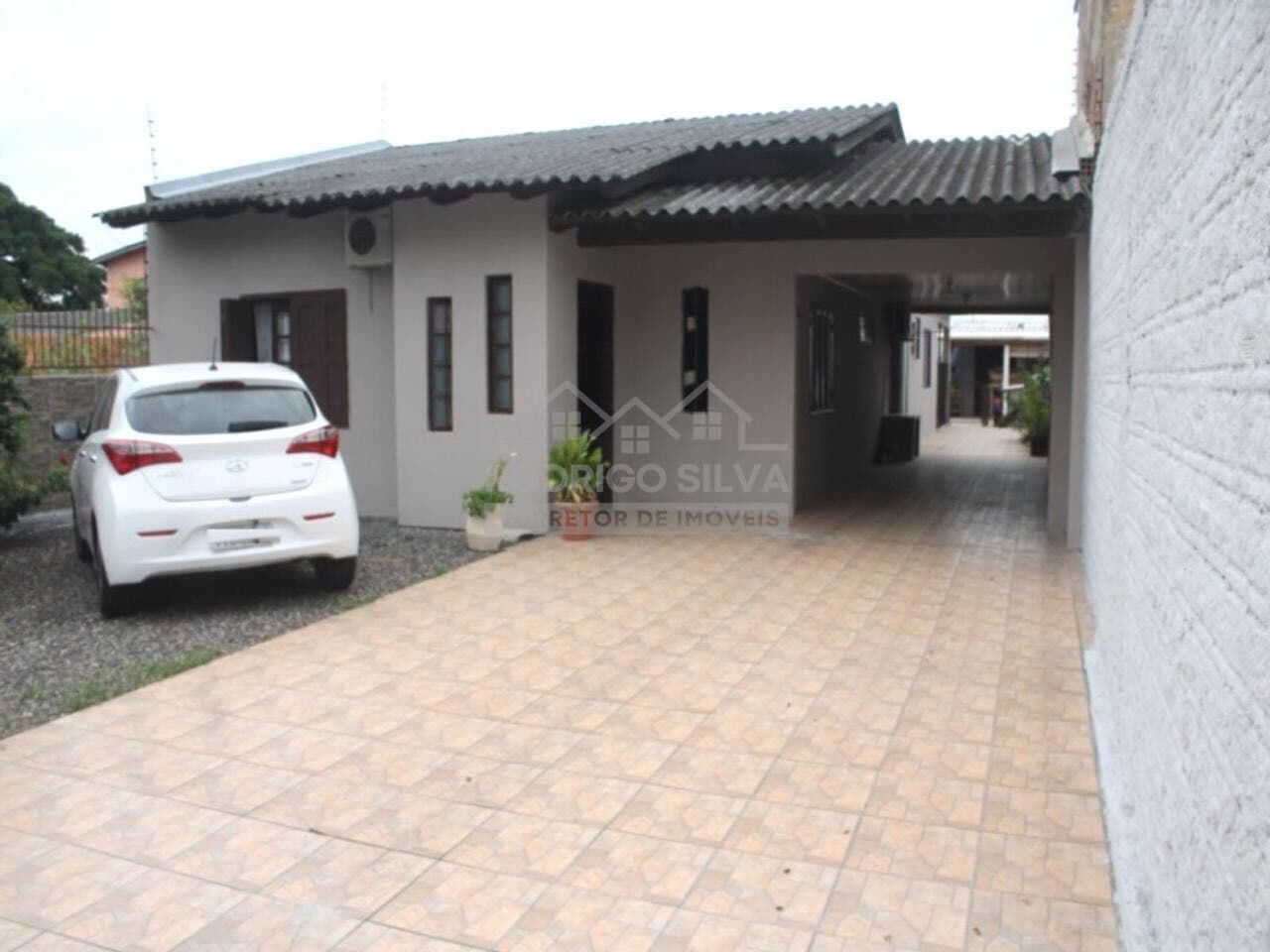 Casa em Porto Alegre - Costa e Silva