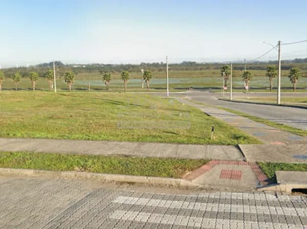 Lote/Terreno em Pelotas - Três Vendas