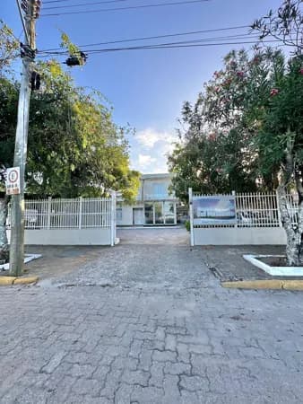 Prédio/Edifício Inteiro em São Lourenço do Sul - Barrinha