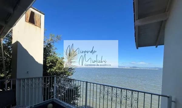 Casa em Florianópolis - Cacupé