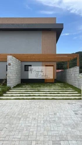 Sobrado em Florianópolis - Vargem Pequena