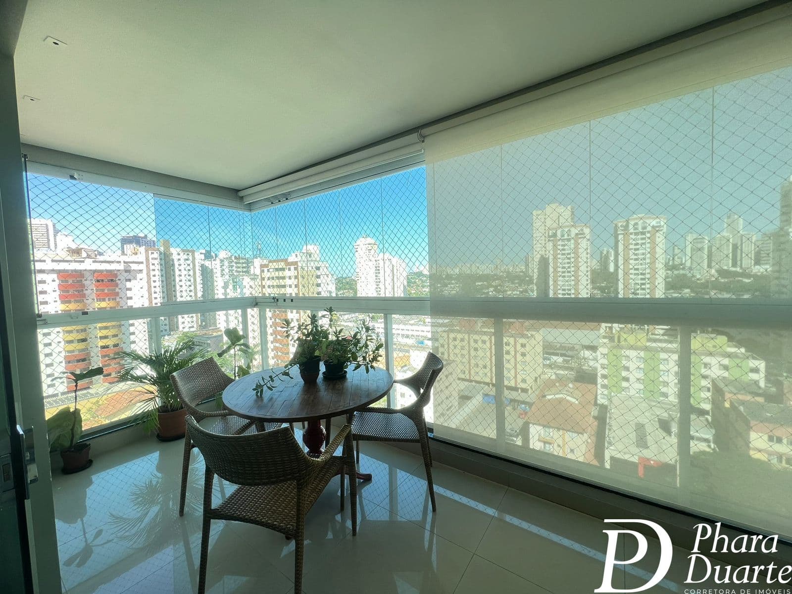 Excelente oportunidade no Jardim Goiás! Apartamento mobiliado com 3 suítes no Condomínio Cleno Loyola