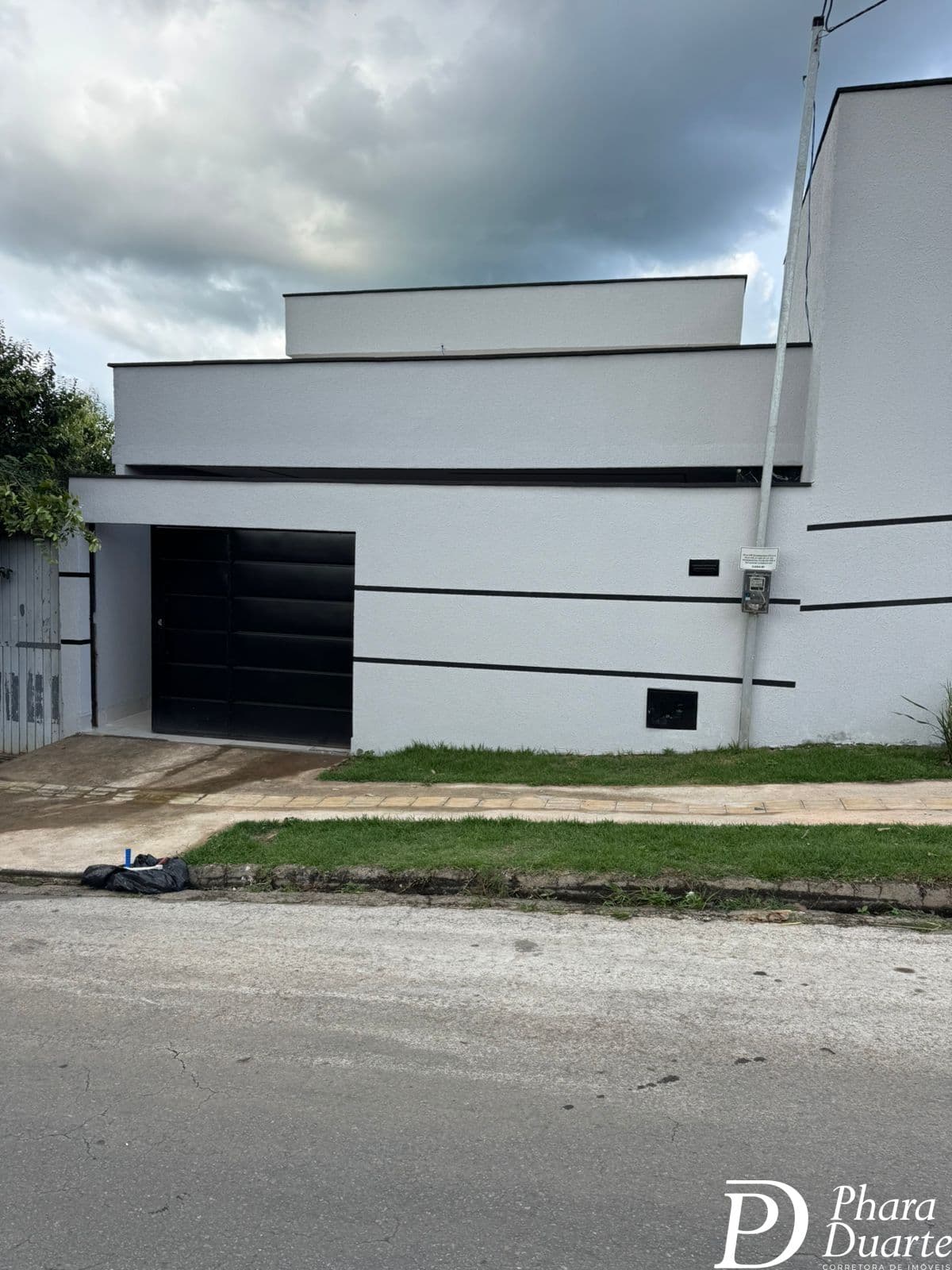 Casa em Residencial Flor do Ipê II, Senador Canedo/GO