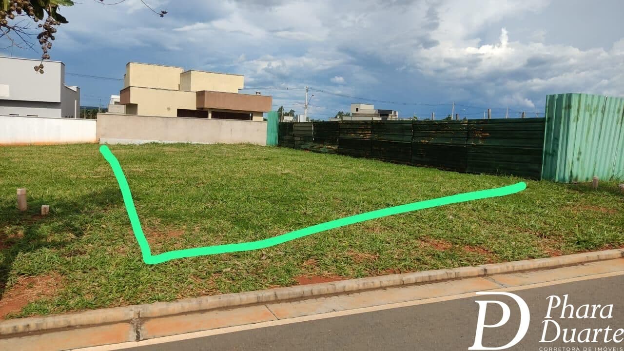Terreno em Condomínio em Terras Alpha Residencial 2, Senador Canedo/GO